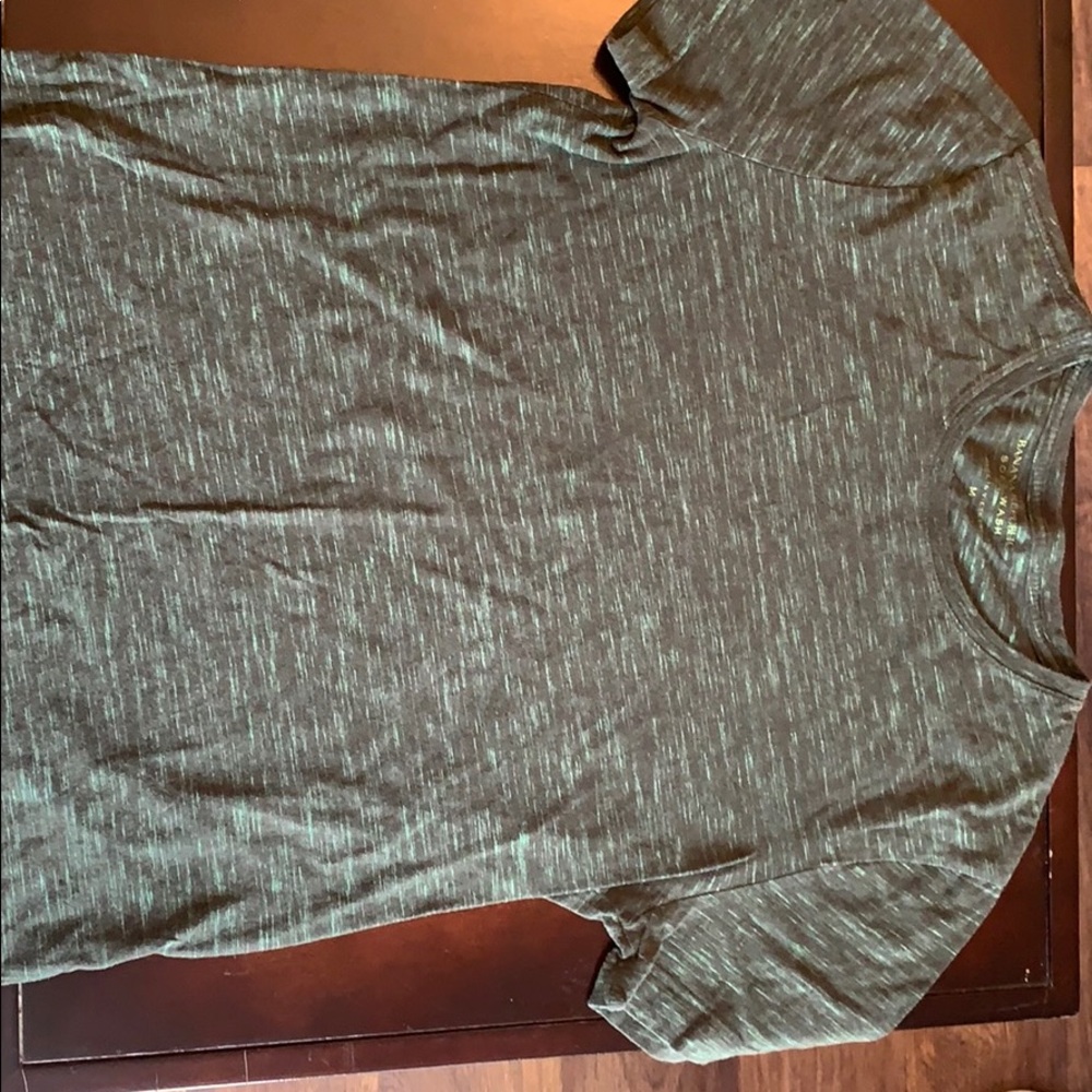 Banana Republic Men’s Soft Wash Tee